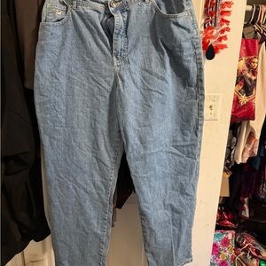 Gloria Vanderbilt Light Blue Jeans